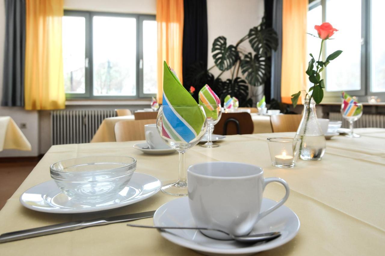 Gaestehaus Abz Stuttgart Exterior photo